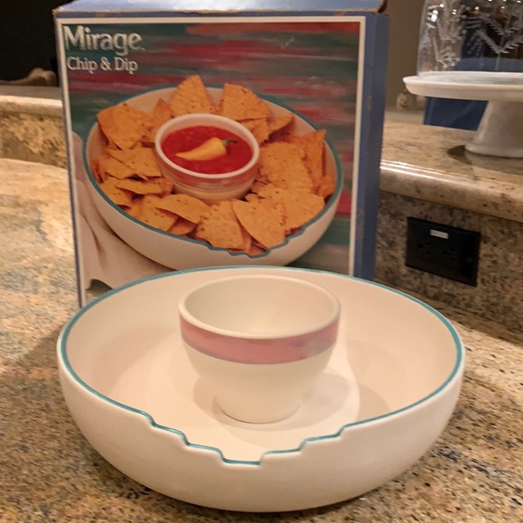 Mirage by Treasure Craft - Chip & Dip - Picture 1 of 2